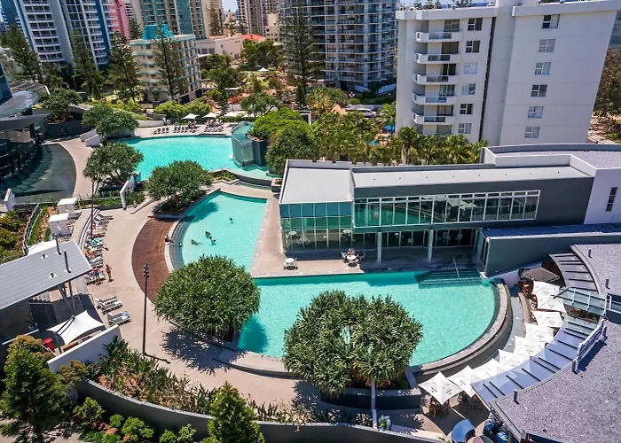 Q Tower Apartments In Surfers Paradise - From Level 3 - Self Contained & Privately Managed - Wow Stay