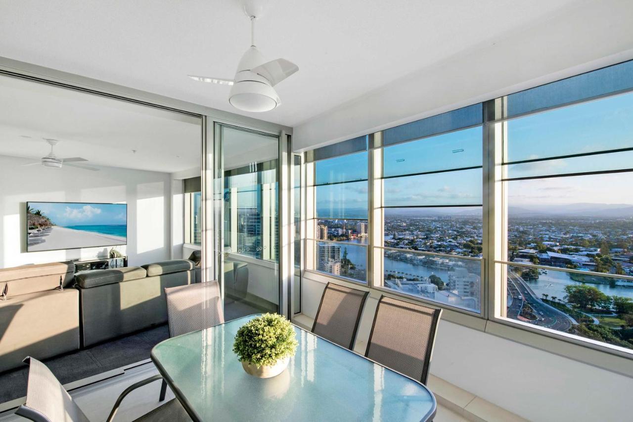 Q Tower In Surfers Paradise - From Level 3 - Self Contained & Privately Managed - Wow Apartment Gold Coast